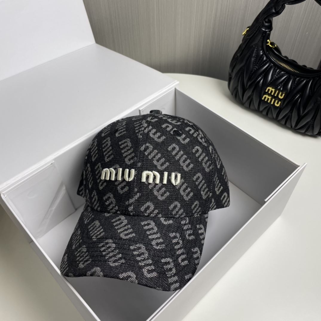 Miu Miu Caps